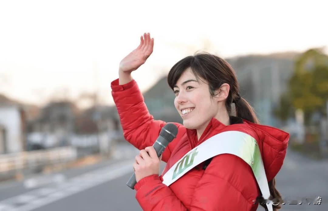 混血裔大臣小野田纪美将继续执掌日本外籍人士相关事务
小野田纪美，1982年12月