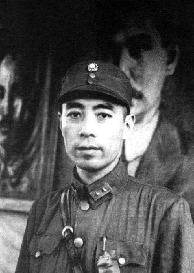 1936年12月25日，张学良放走蒋介石并到南京负荆请罪后反被扣押，东北军一片混