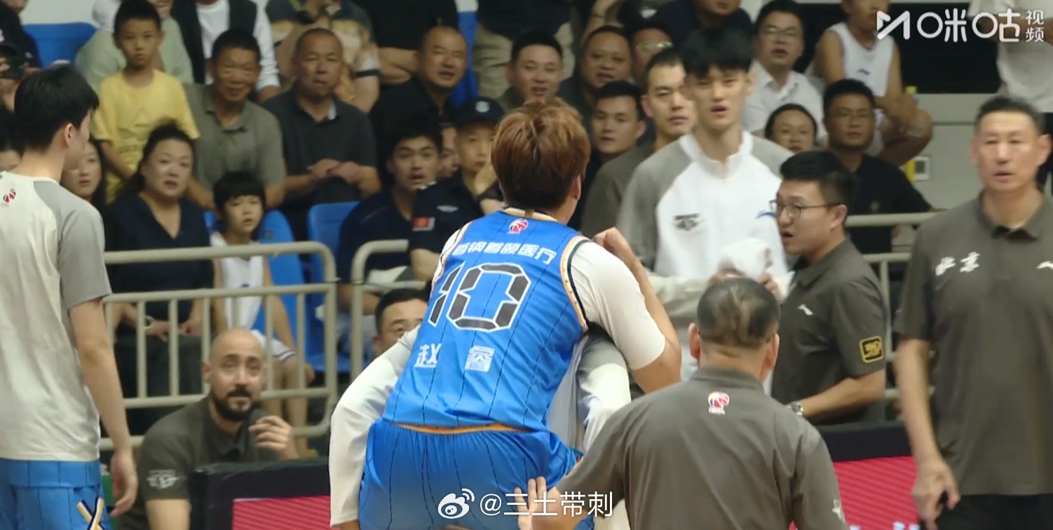 cba北京首钢[超话] ！！！！！！ ​​​