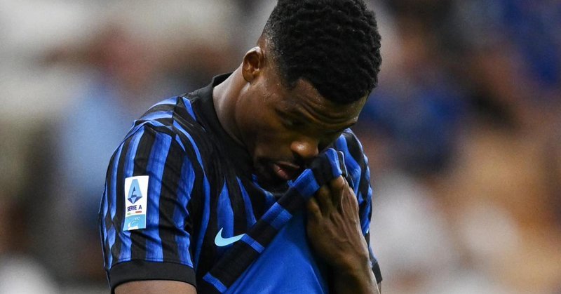 📢 国米在与米兰的比赛中面临三个关键对决。邓弗里斯和达米安可能也将缺席对阵马德