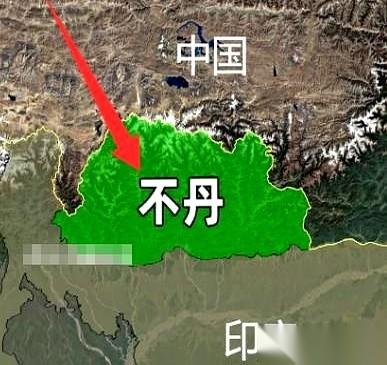 在咱们和不丹的领土问题上，有几十年，桌子旁一直站着个“第三人”。
这个“第三人”
