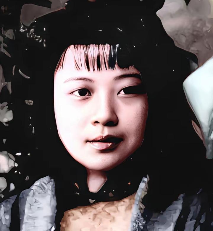 1963年，解放军师长陈广胜回乡寻找多年不见的妻子。没想到，他刚到村口，就看到一
