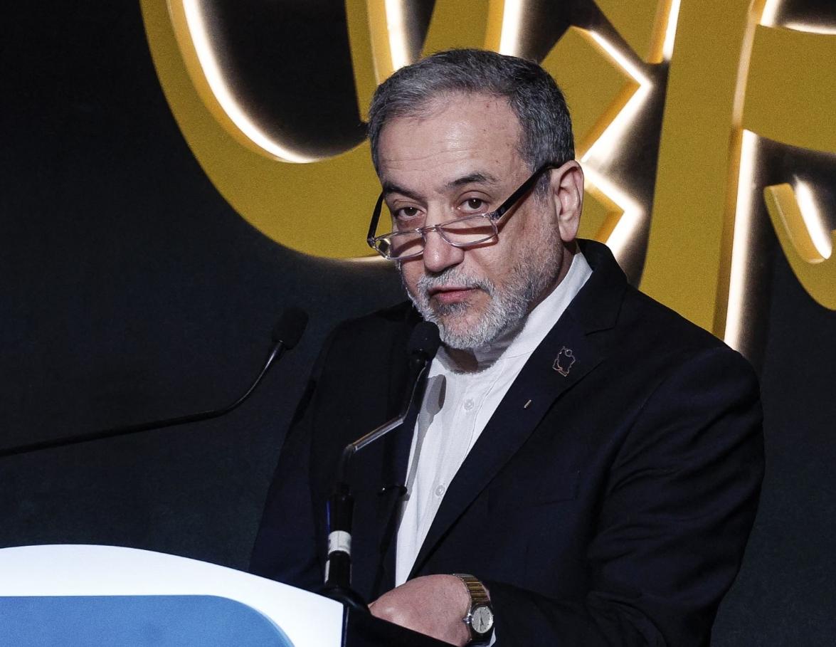 当地时间3月5日，伊朗外长阿拉格齐在德黑兰接受专访时明确表示：随着美国和以色列发