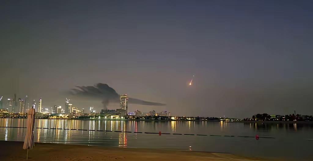 中东这回是真的杀红眼了！连一向只管闷声发大财的土豪大本营阿联酋，这次都没能躲过这