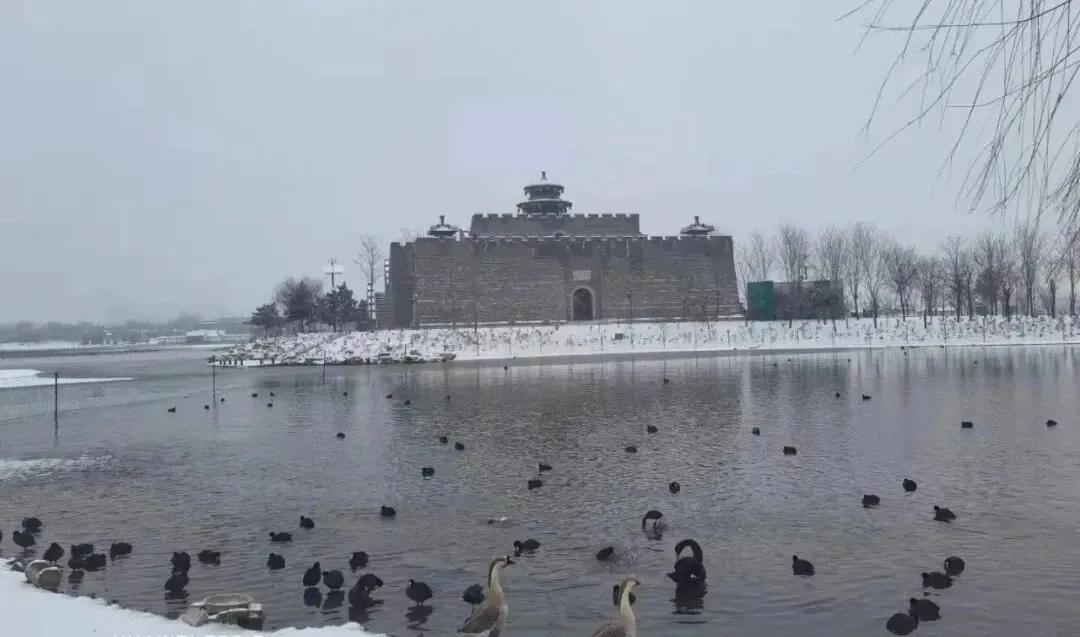 沧州市内有哪些本地特色的小吃店 沧州这座城市的饮食版图，恰如其运河与渤海相交融的