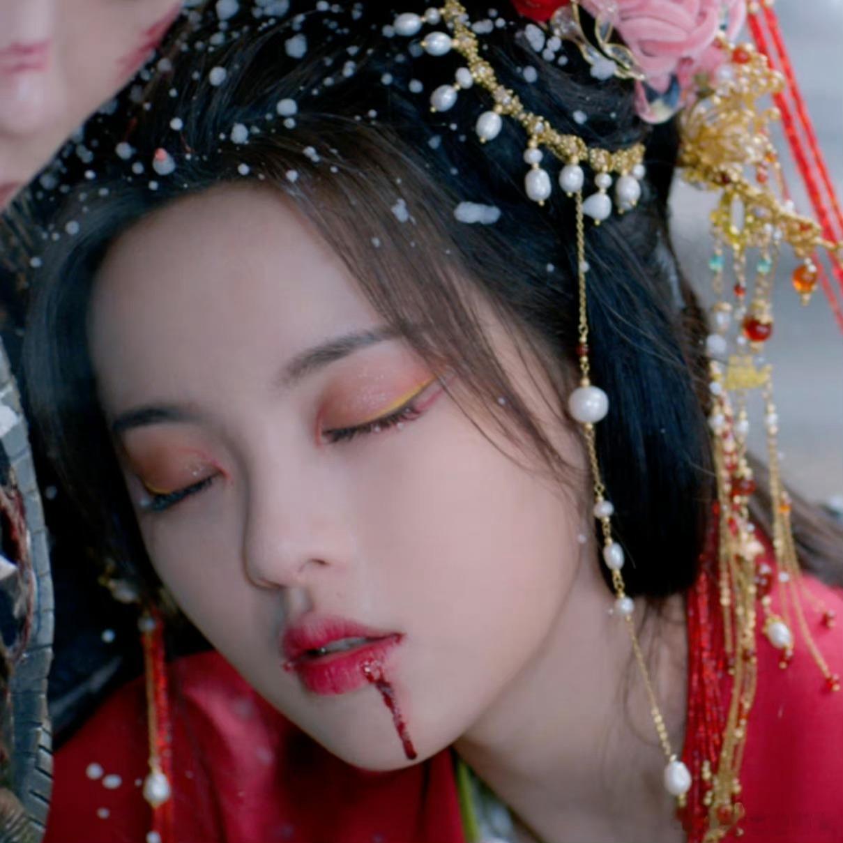 #七时吉祥甜蜜轻喜虐恋# 你渴望什么类型的恋爱？七时吉祥都有哦，无论是甜蜜的、轻