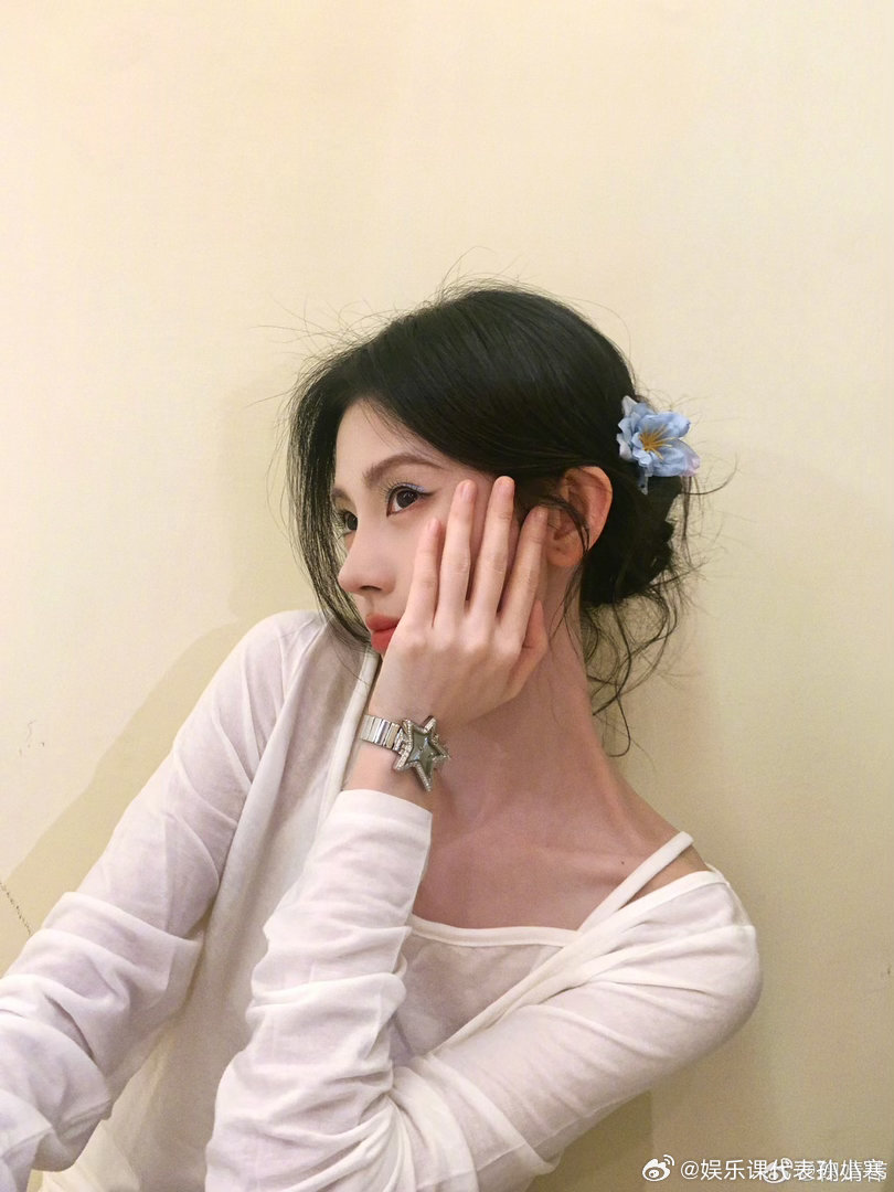 鞠婧祎鞠式穿搭鞠婧祎春装宝宝也太会穿噜!!我爱4️⃣这个鞠式穿搭噜!!! 