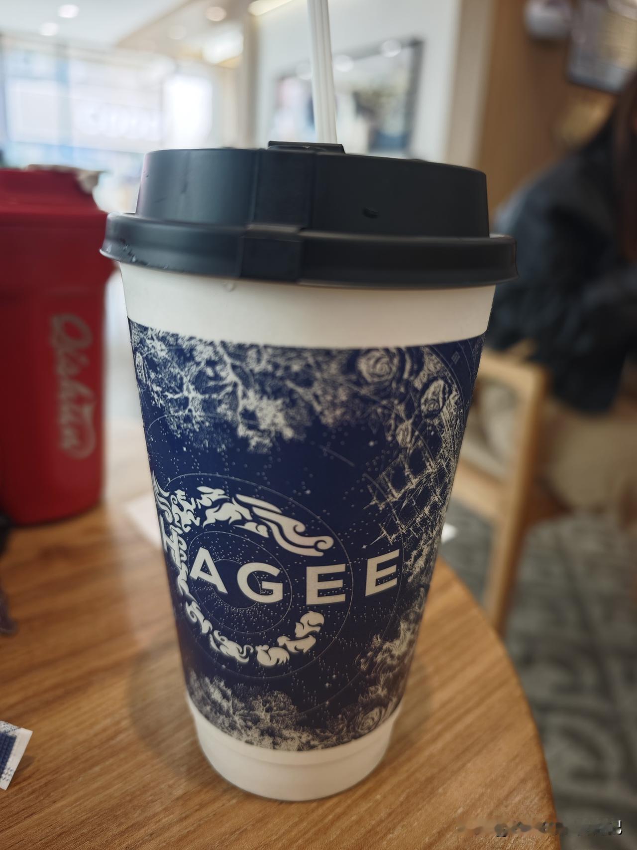 记录我的2026这周内上班时间，饮品店都这么多人，大家都不用上班不用挣钱吗？元江