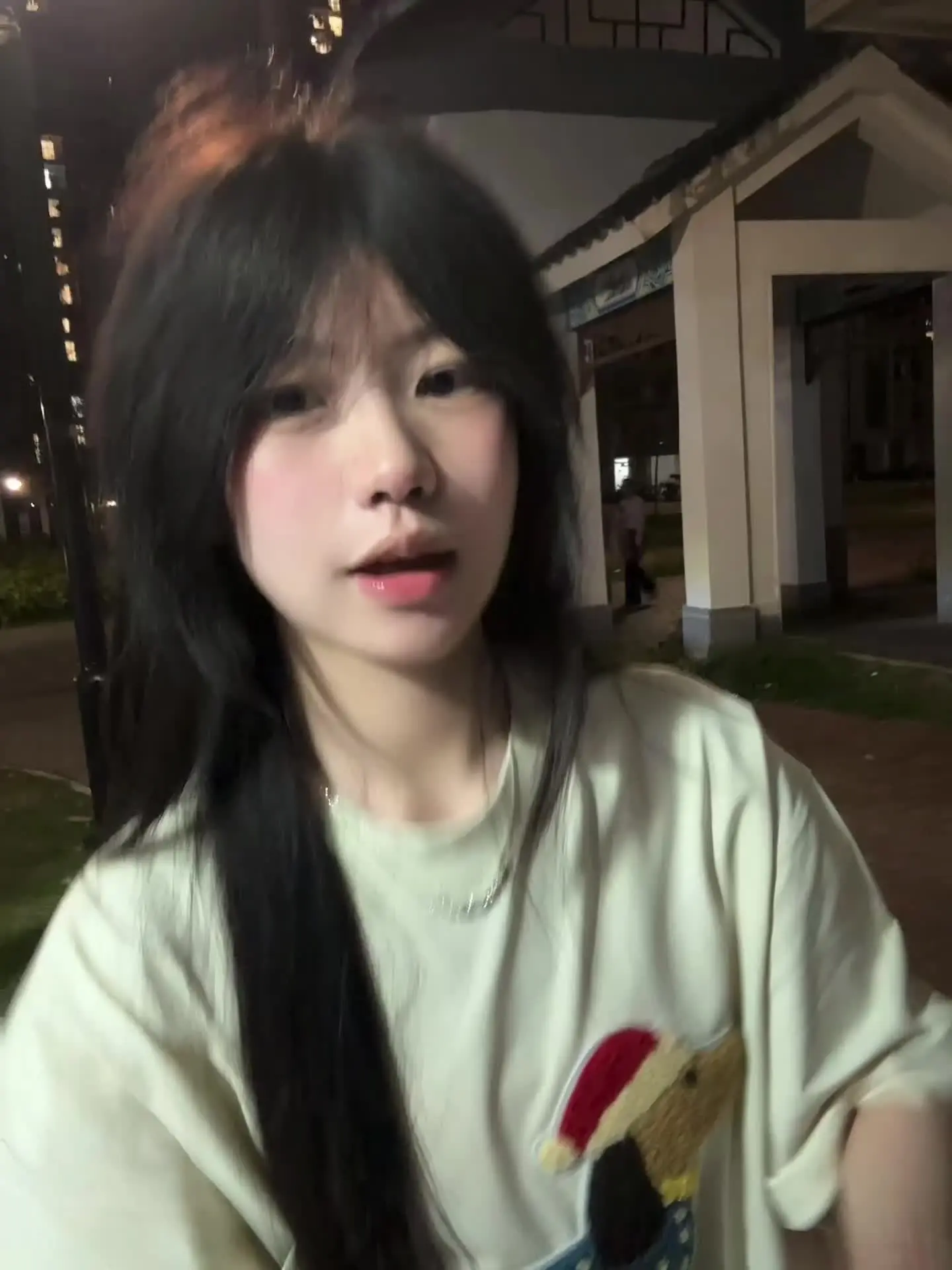 我比你早意识到我们不合适 但我舍不得
