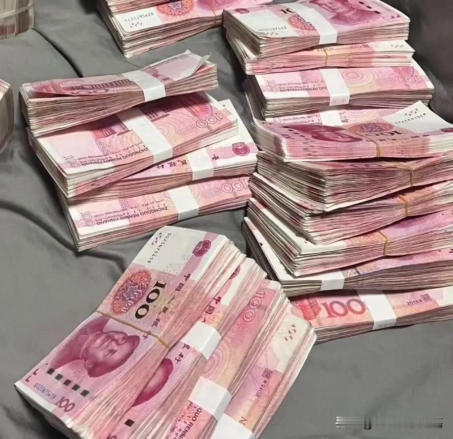 亲身经历，奉劝大家，千万不要轻易把钱借给亲戚，否则连亲戚都没得做！
亲身经历，奉