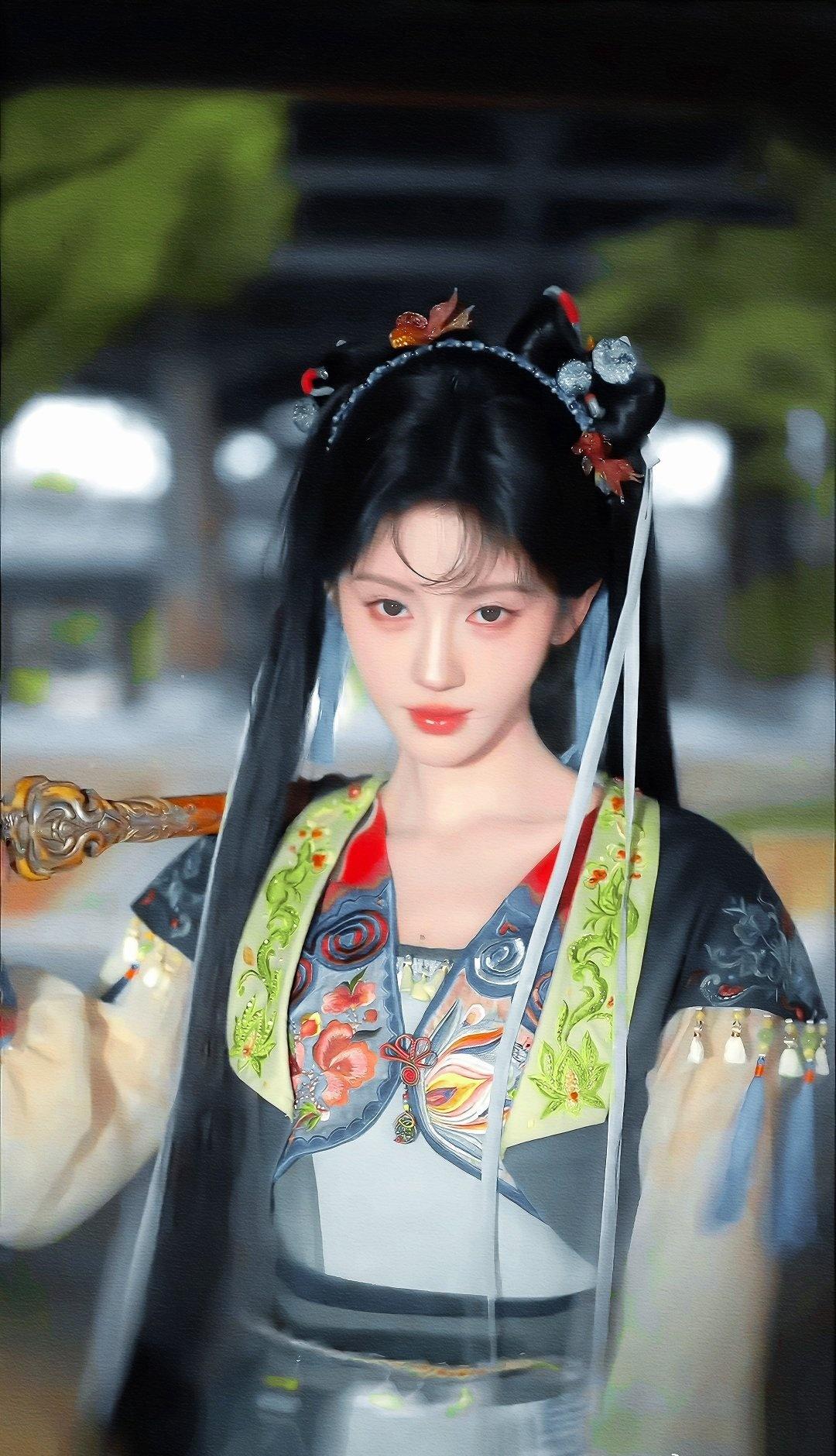 鞠婧祎 jjy鞠婧祎涨粉14万 jjy鞠婧祎浴室歌手来舞台了 
明年比今年要更更