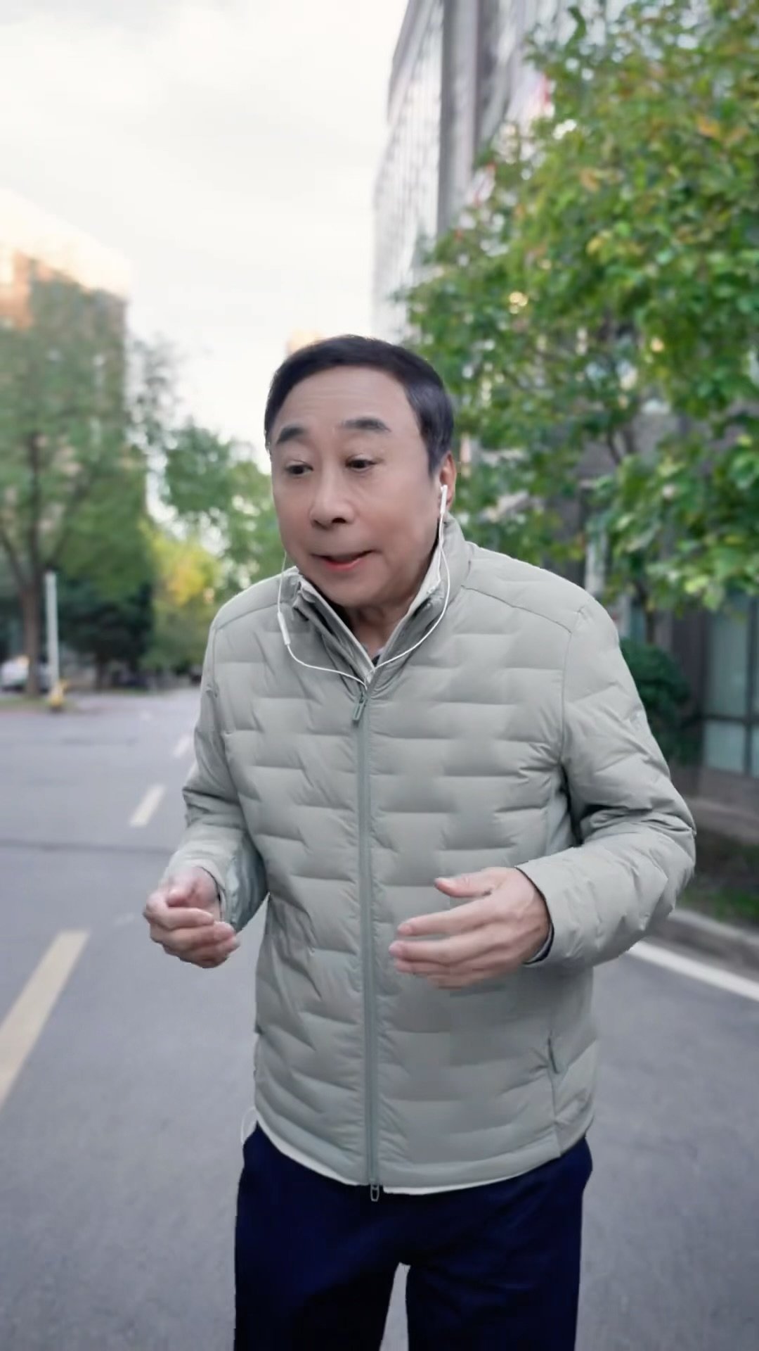 冯巩是魔丸吧冯巩空耳 冯巩真的魔丸来的 ​​​