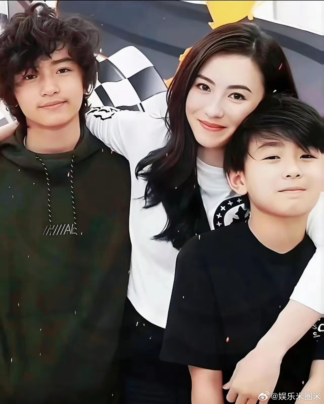 张柏芝绝对是中国好妈妈，她独自抚养两个孩子长大成人，一路养育很辛苦，无数个当过母