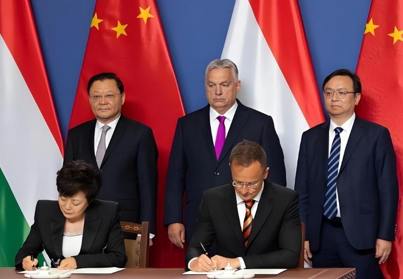 中国失散的“亲兄弟”，默默为中国“挡刀”，向中国人敞开大门！

提到欧洲国家，很