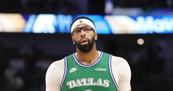 状态反弹交易价值依旧有限！独行侠该留住浓眉哥？