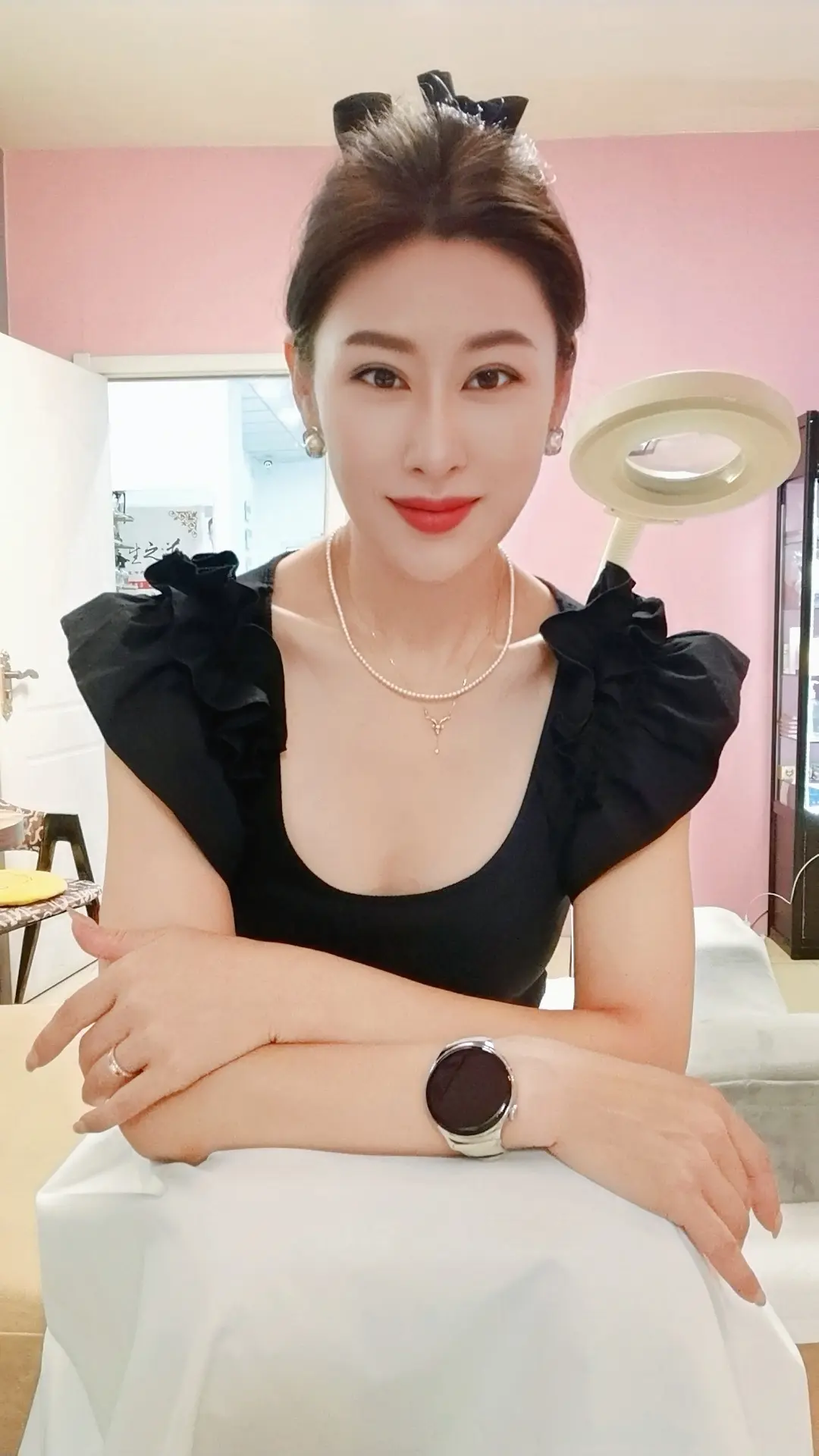 一个女人最高级的炫富身材无敌 年龄成谜。保持年轻的秘诀多运动 爱自己🤪