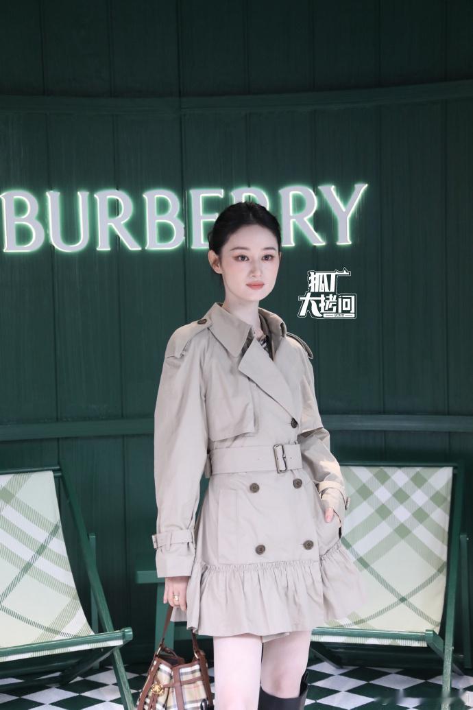吴磊周洁琼郭晓婷Burberry生图吴磊周洁琼郭晓婷生图 谁懂啊！！吴磊周洁琼郭