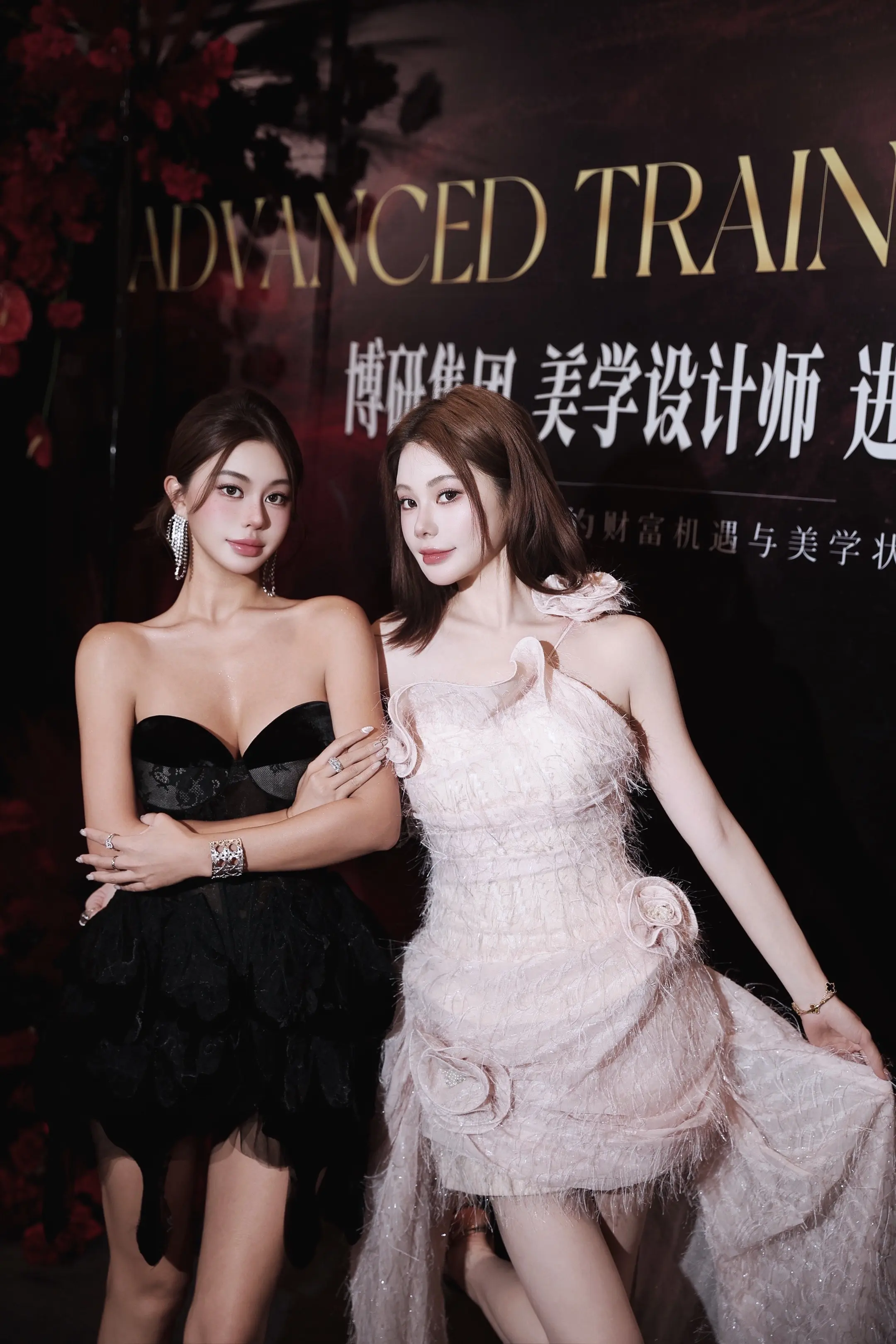 我们热烈 鲜活 纯粹 美好🥀。