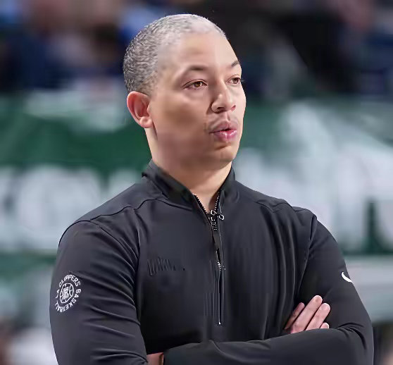 快船只剩下了华山一条路，就是后天客场击败开拓者。实际上现在快船还有两条命，开拓者