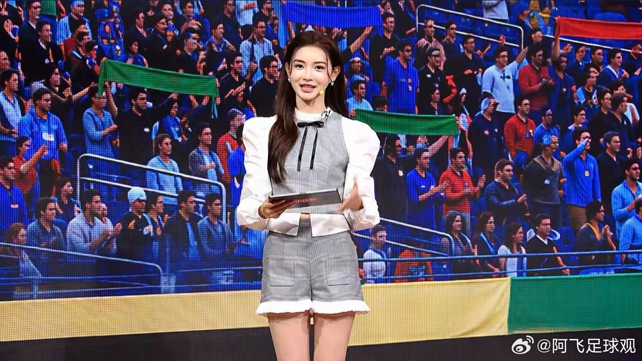 世界杯转播画质，感觉不如四年前抖音。CCTV5、咪咕、小红书，标称1080P，实
