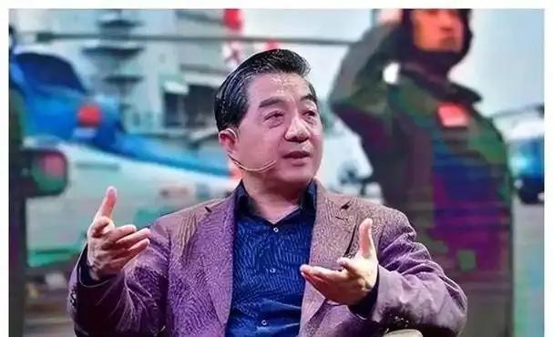 “美国就算站那不动，中国20年也追不上美国！”我国军事专家曾在节目上断言，现在才