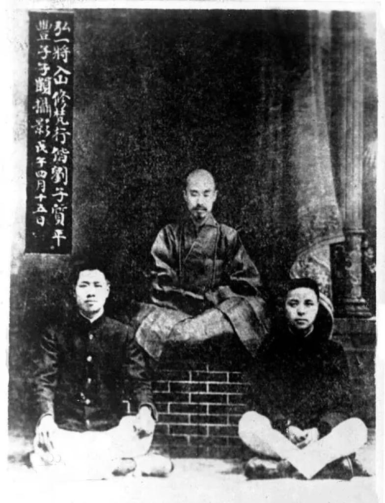 昨天饭后闲聊，聊到“谁的人生是你真正羡慕过的”，大家各抒己见。一个新朋友的答案让