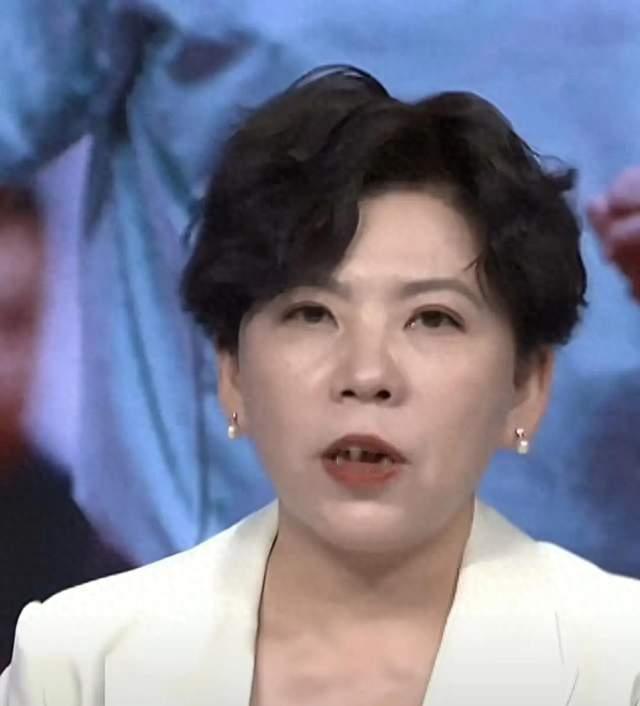 邓亚萍复盘林诗栋蒯曼混双一针见血：能打进决赛赢在咬牙顶到最后