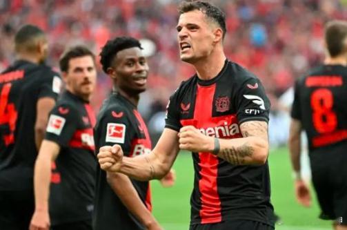 小叶精选！！！周二004荷兰杯 03:00   队伍：阿尔克马vs特温特参考：让