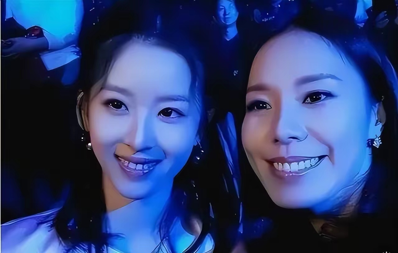 原来蔚来老板娘竟是前央视女主播，才貌双全，与李斌更是一见钟情。 