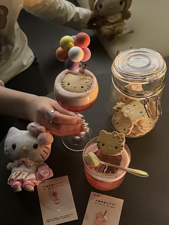 杭州首家！！！ 限定 Hello Kitty 漂亮9！！！