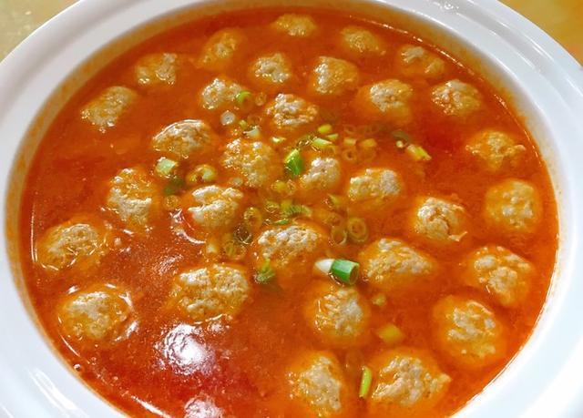 家常爆款！番茄丸子汤，吃出幸福感的暖心神器

嘿，亲爱的小伙伴们！今天给大家带来