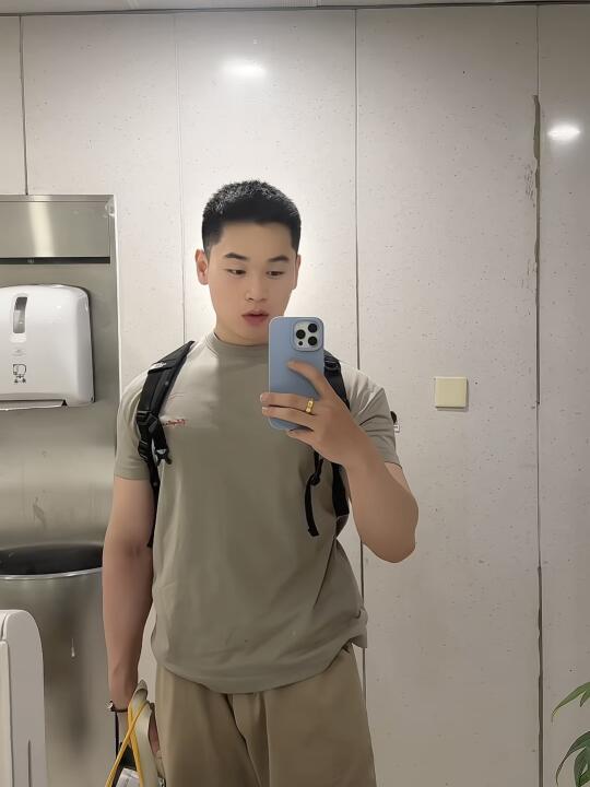 新人报道🇨🇳