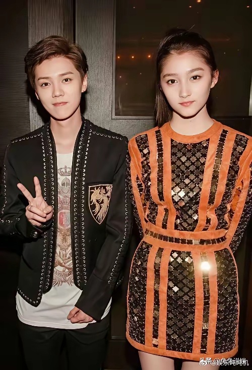 鹿晗，大概是内娱偶像里最长情的男人吧！许多女孩因他而相信爱情。一个正值巅峰的顶流