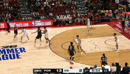 杨瀚森再送妙传！直塞空切的队友！🔥nba夏季联赛杨瀚森开拓者首秀 ​​​