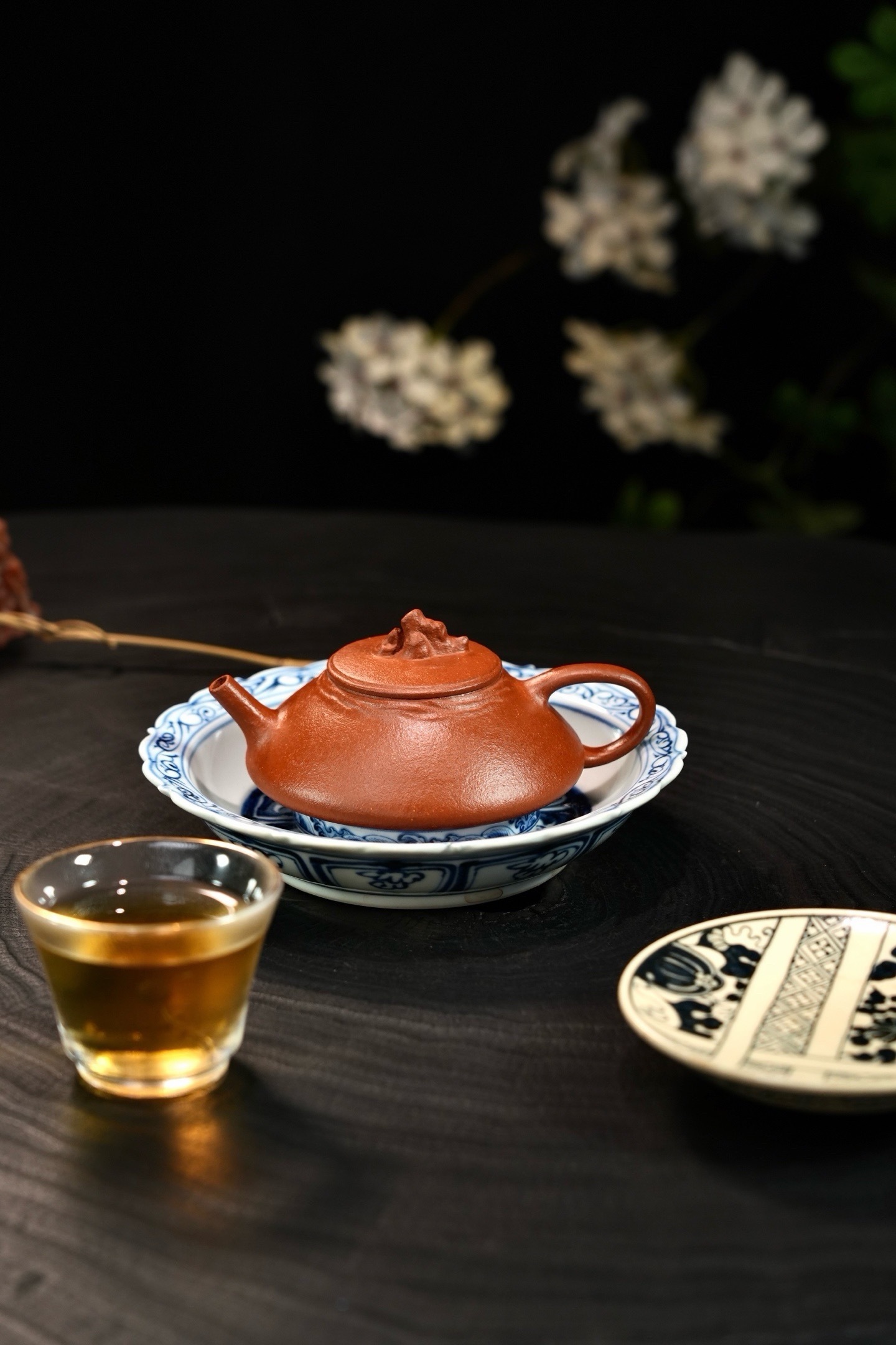 好了，呗一个，今天操作结束，下面自由活动。送钱给你们捡啊，很开心了吧？我去喝茶去
