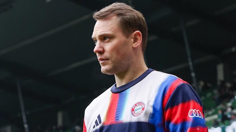 诺伊尔在下个月庆祝完40岁生日后，将会决定自己的未来，他不会考虑出国踢球，一定是