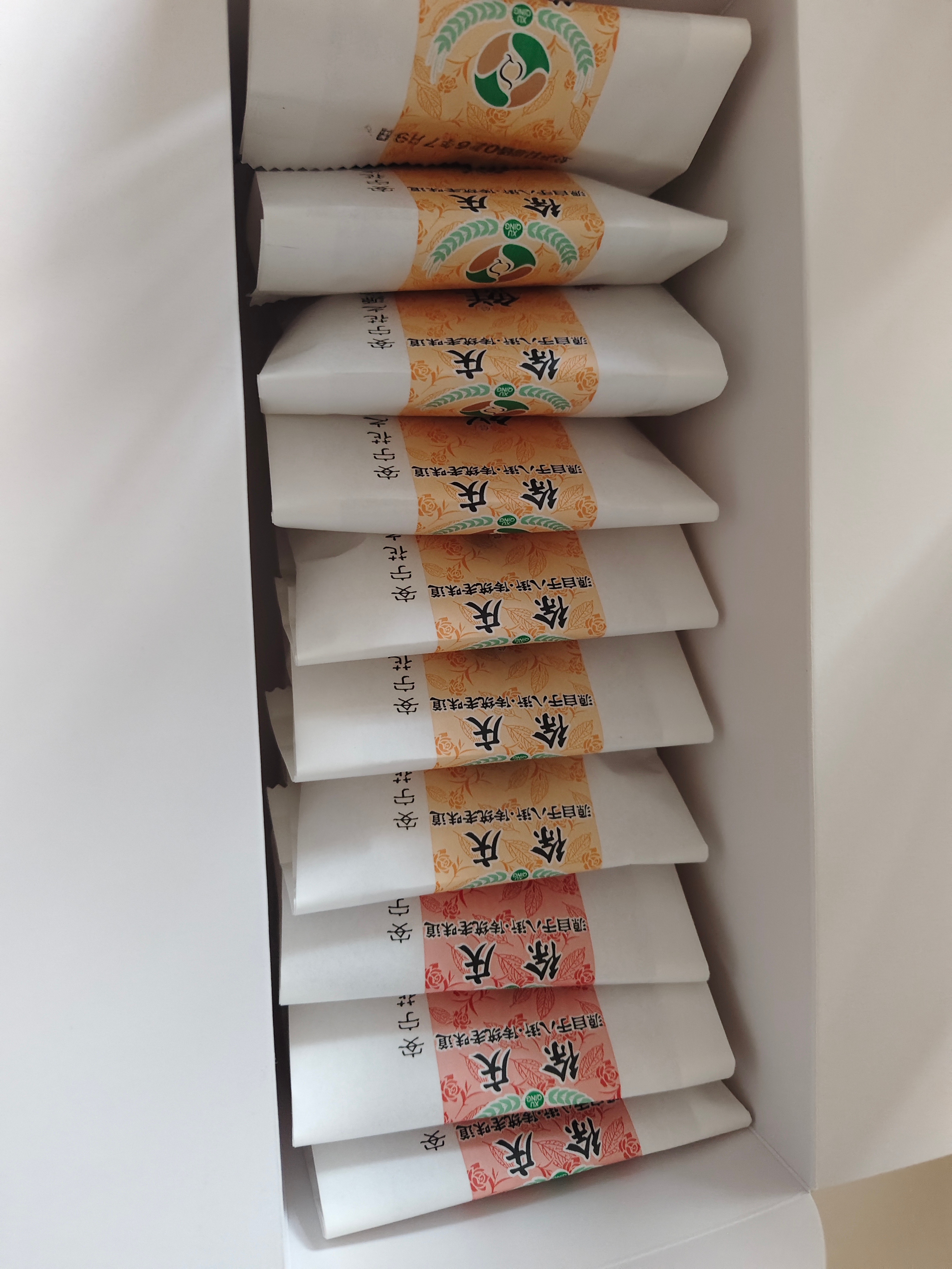 昆明 今天休息去八街摩梭营村看荷花，9路公交车突然改了路线，没有从老路经过，把我
