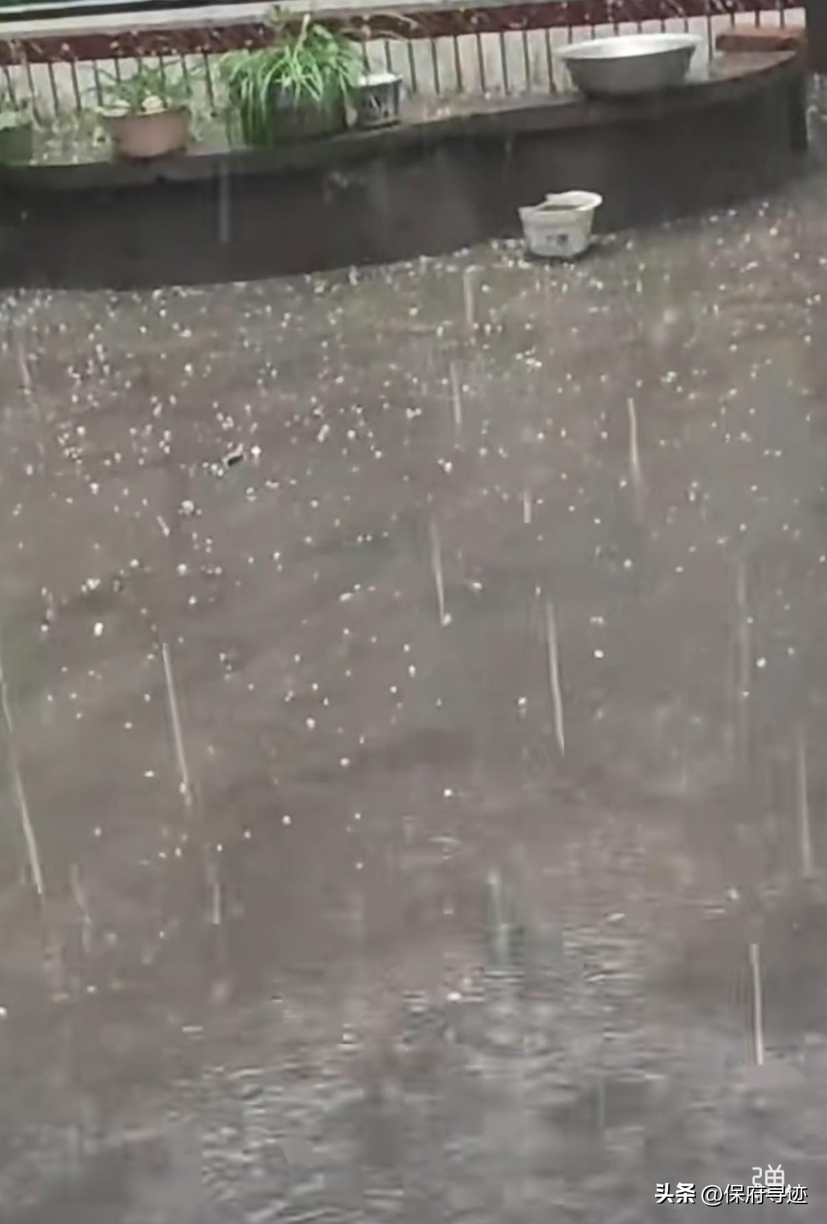 河北省气象台2026年6月3日17时发布暴雨黄色预警信号，今天夜间保定地区仍有降