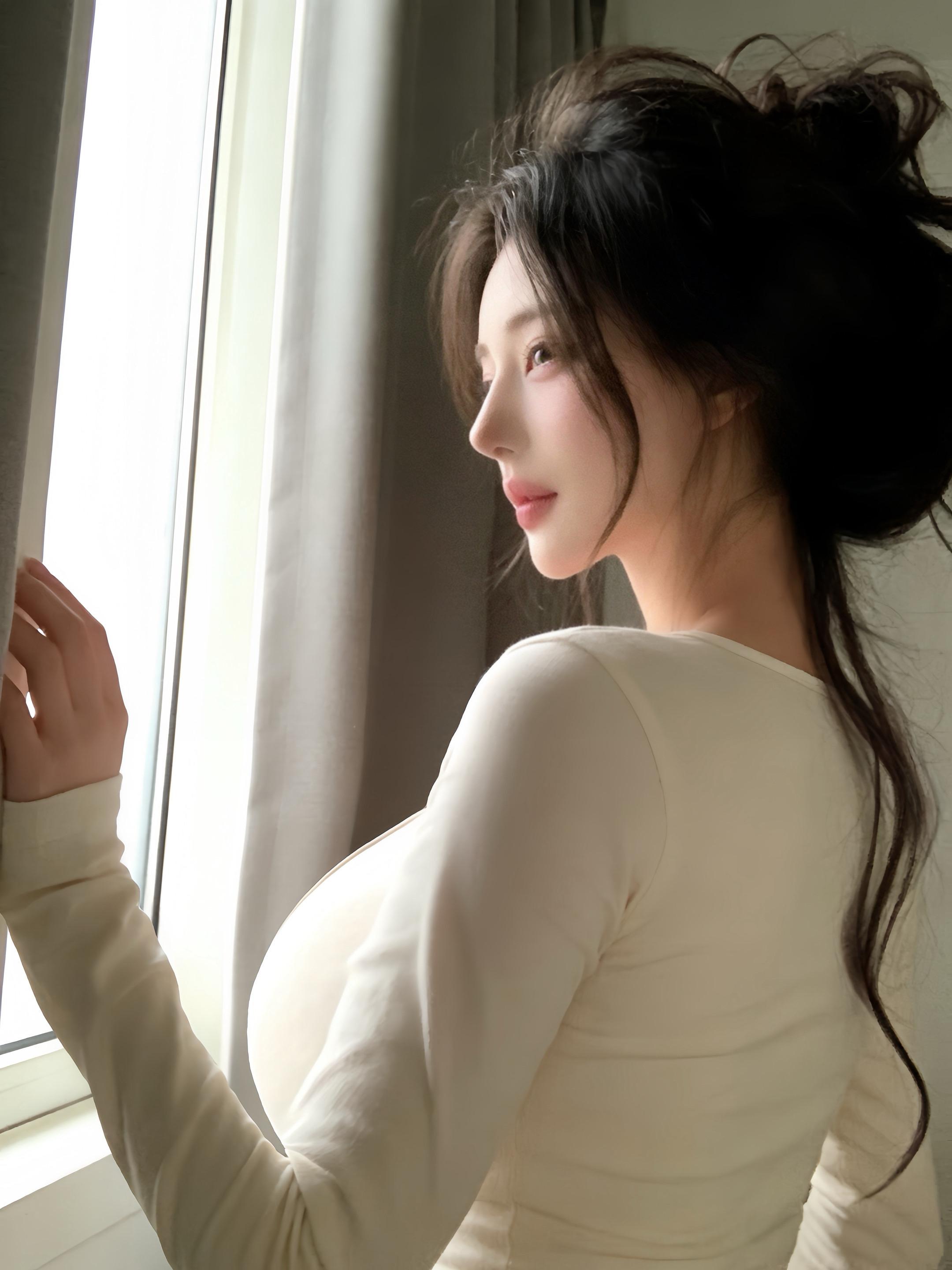 你眉目如当年流转我心间。