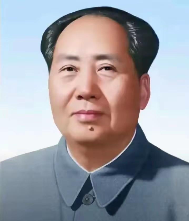 很多人一提毛主席，就只会说一句：他建立了新中国。

这话没错。

可要是只看到这