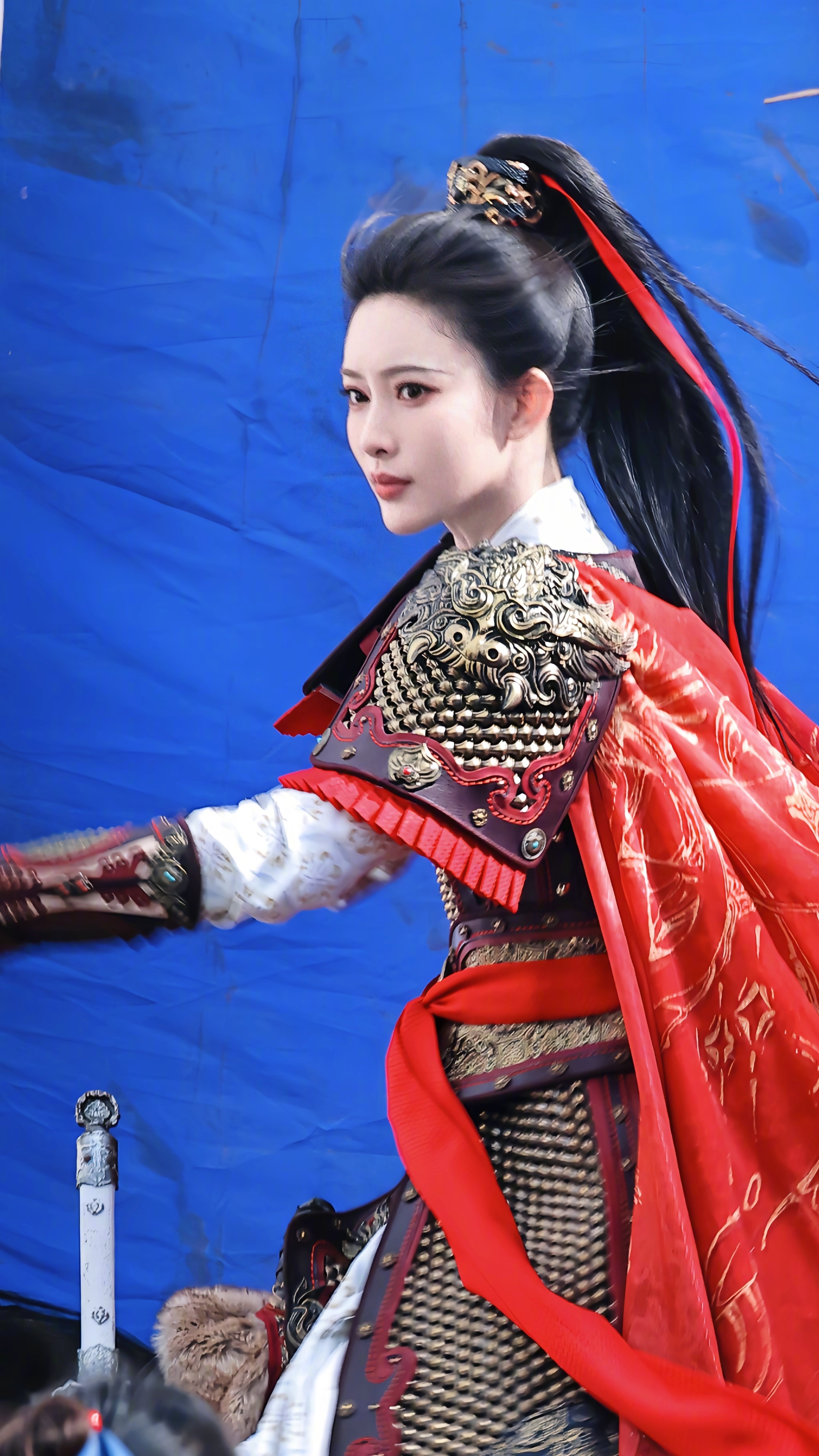 内娱女将军造型又双叒上新了孟子义《尚公主》高马尾战甲红披风图鉴👇 