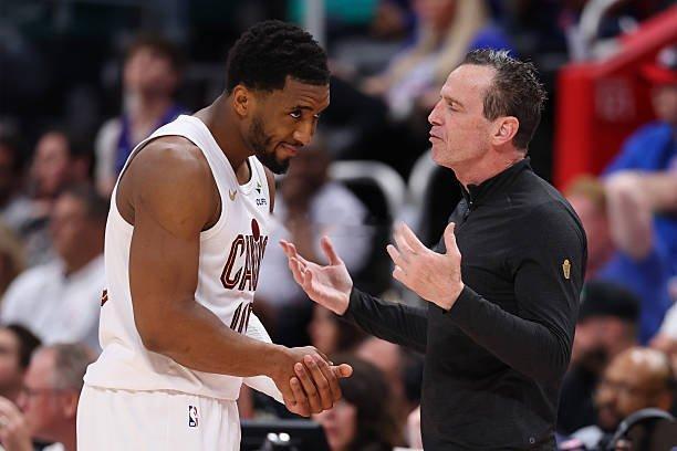 本赛季最终进入NBA西部决赛和东部决赛的4支球队，自然是本赛季最成功的几支球队了