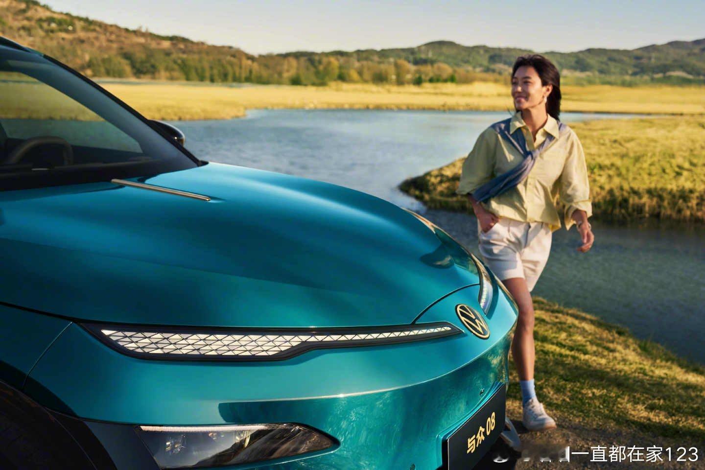 被大众云栖智舱狠狠圈粉了云栖，云栖，顾名思义，云上栖息。主打一个舒服惬意。✓ 空