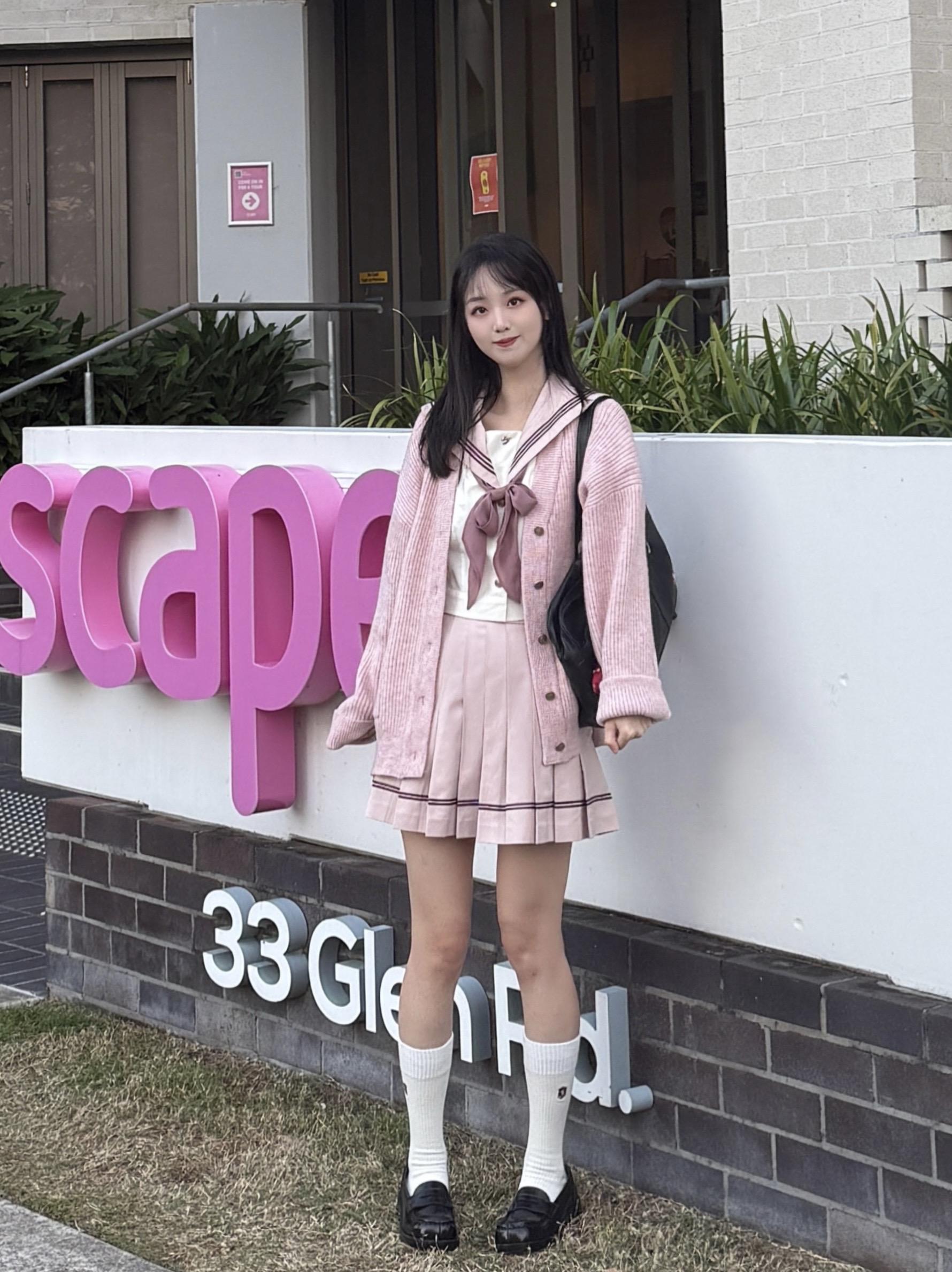 还有2个月就要迎来我的27岁生日了，离奔三越来越近了。对前途也是相当迷...