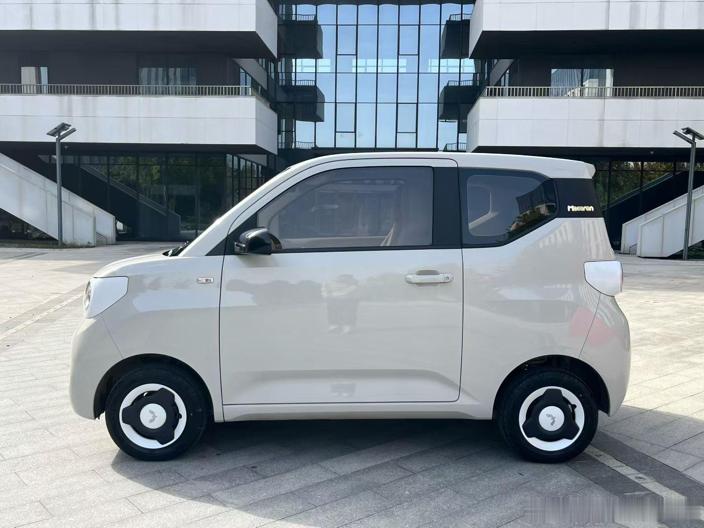 代步接送孩子电驴：2025年上牌五菱Mini 215km续航带快慢充！一手车3万
