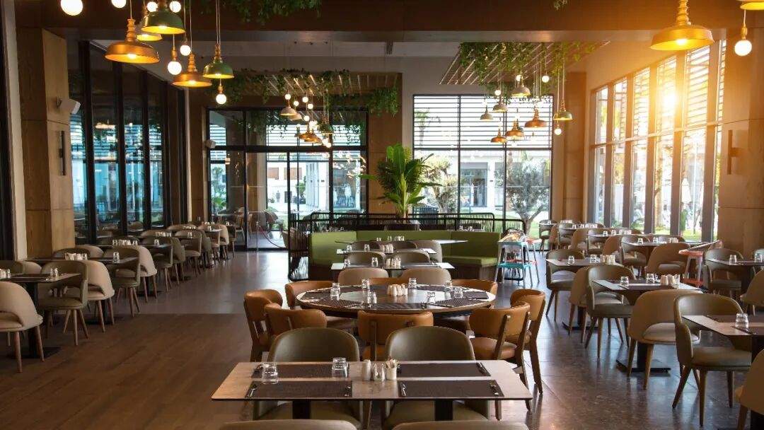 白酒巨头，也要下场开餐饮店了