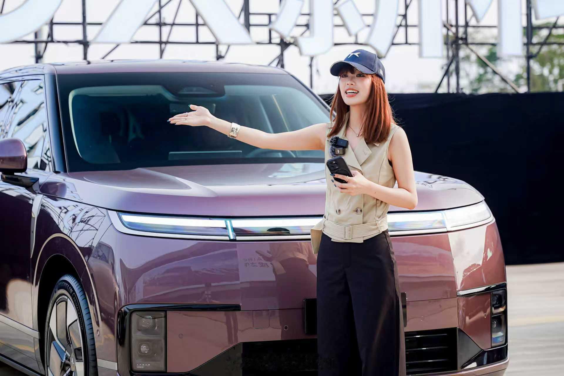 新科技旗舰小鹏GX今晚预售小鹏GX把四大安全测试场搬到发布会现场火爆，万众聚焦！