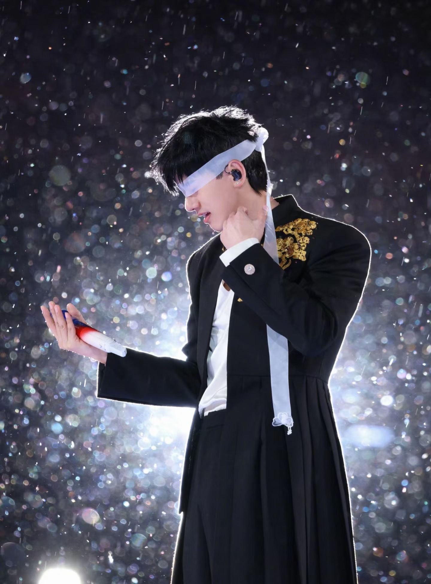 张杰点歌台张杰：新春➕杰时间到❗️来选选年夜“歌”想听点什么^_^～张杰成都演唱