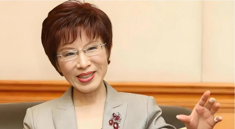 大陆已向台湾统派发出正式通告：无论真信还是投机，只要敢喊统一，北京一律欢迎！面对