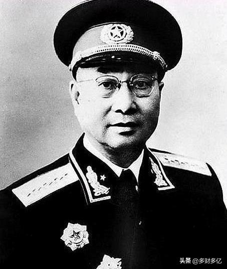 陈赓挺进豫西突然没了重炮，徐向前一查：好家伙，自己偷偷拉起个炮兵旅
 
1947